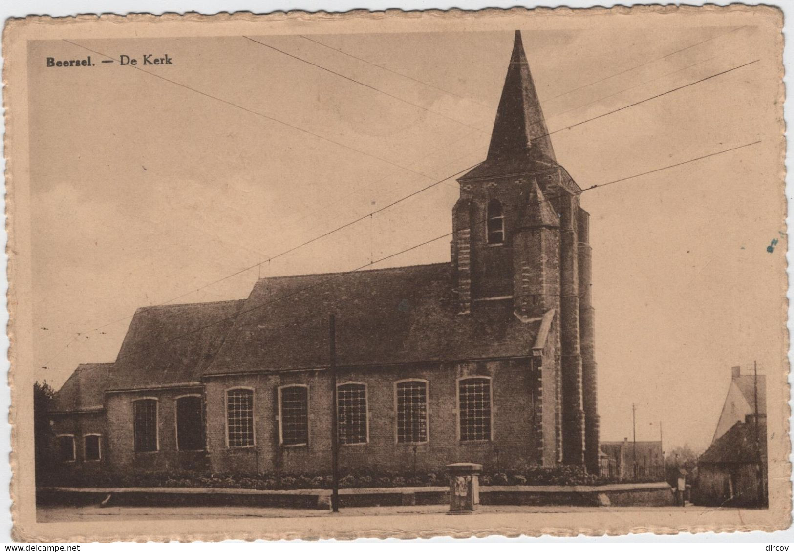 Putte - Deelgemeente Beerzel - De Kerk (Moons) (niet Gelopen Kaart) - Putte