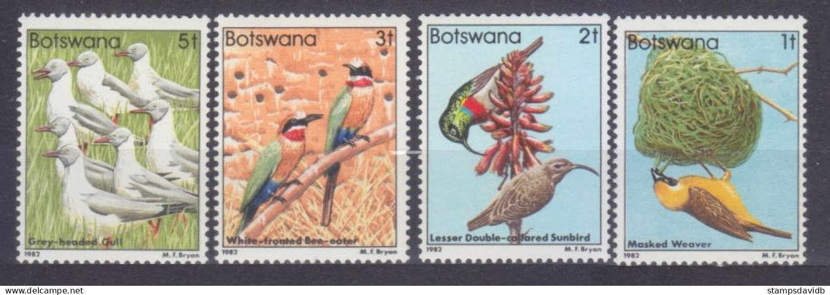 1982 Botswana 299-301,303 Birds 6,30 € - Pics & Grimpeurs