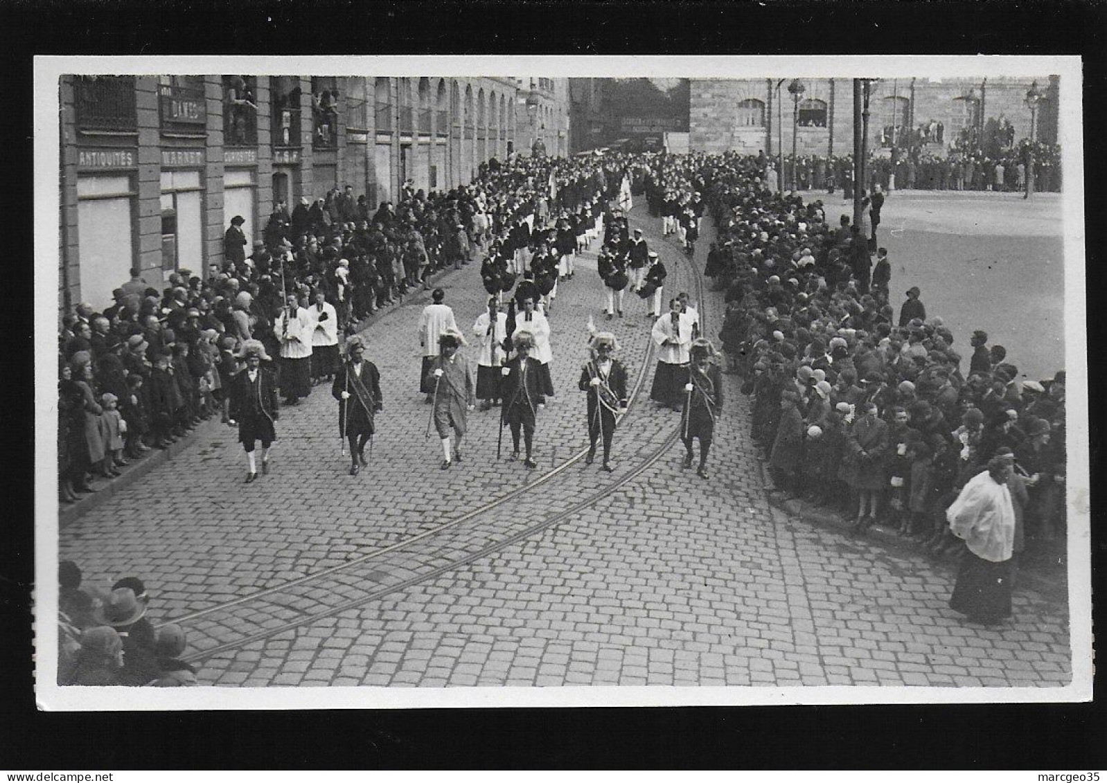 35 Rennes Carte Photo Funérailles En Grandes Pompes Cortège Place Du Parlement Les Suisses , Enterrement De C - Rennes