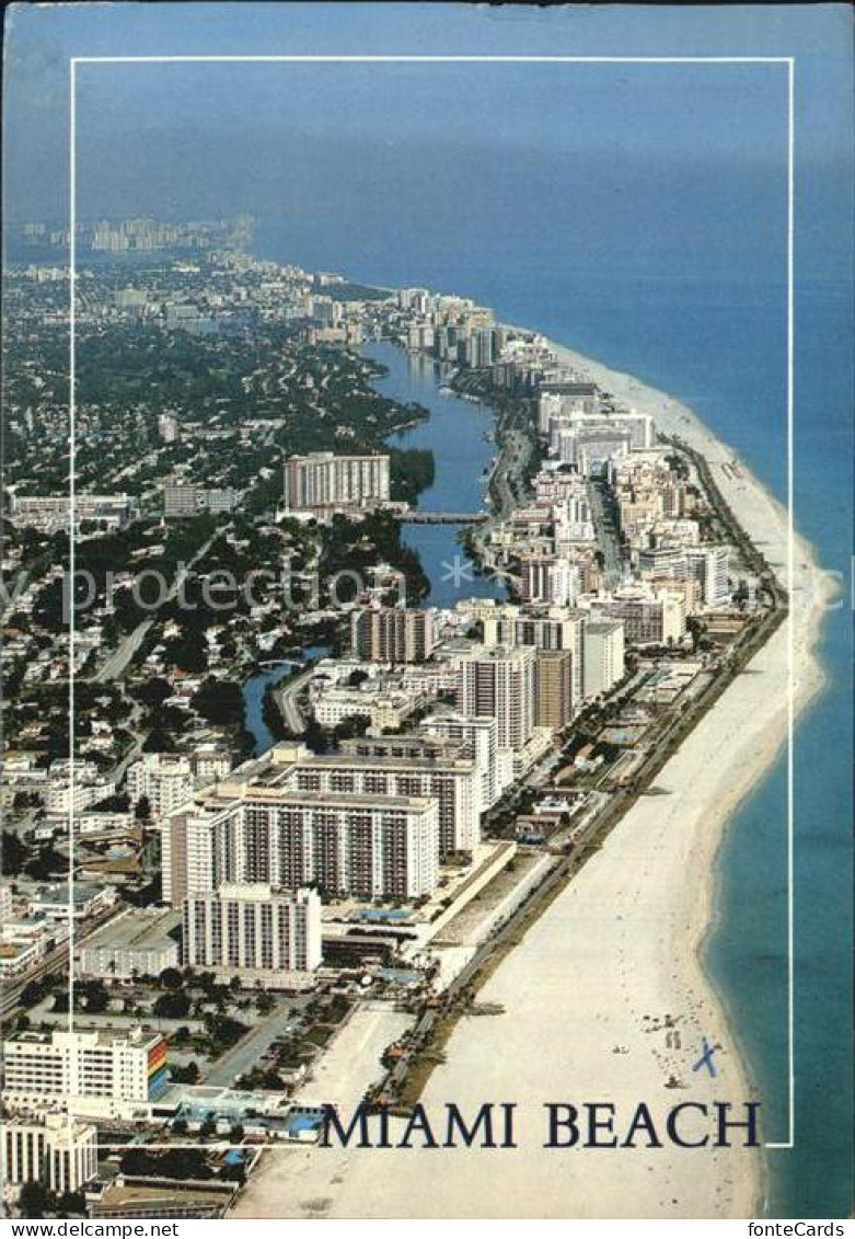 72582816 Miami_Beach Fliegeraufnahme Strand Und Hotels - Autres & Non Classés