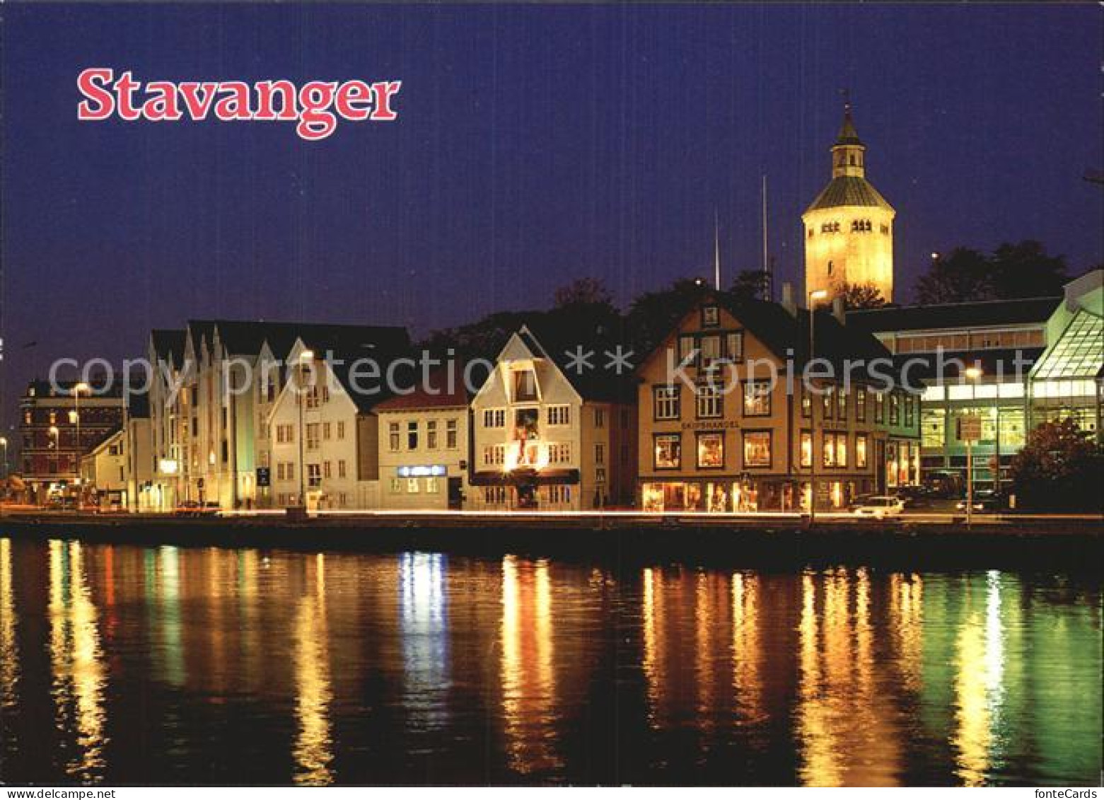 72576600 Stavanger Uferpromenade Am Hafen Kirche Nachtaufnahme Stavanger - Norwegen