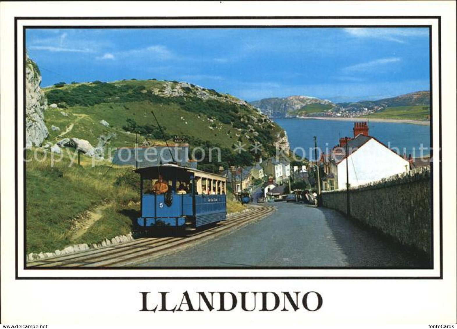 72537471 Llandudno Wales Panorama Strassenbahn Conwy - Autres & Non Classés