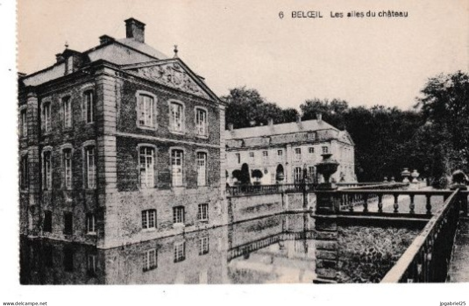 Beloeil Les Ailes Du Chateau - Belöil