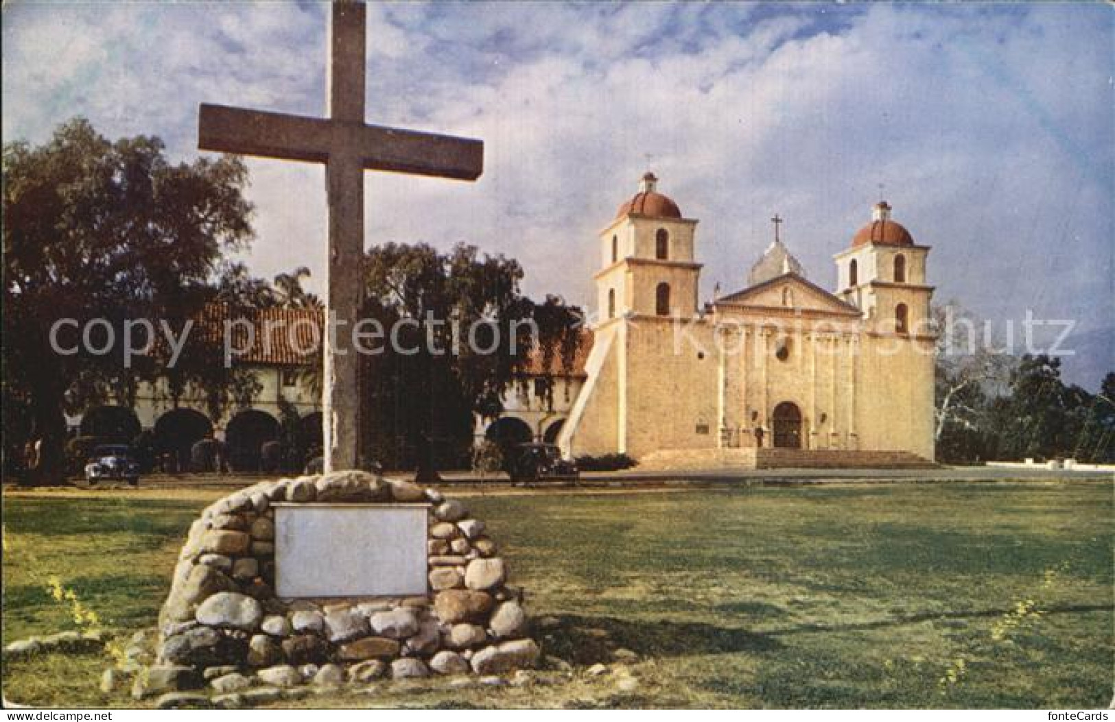 72493402 Santa_Barbara_California Queen Mission Founded 1786 Cross - Autres & Non Classés