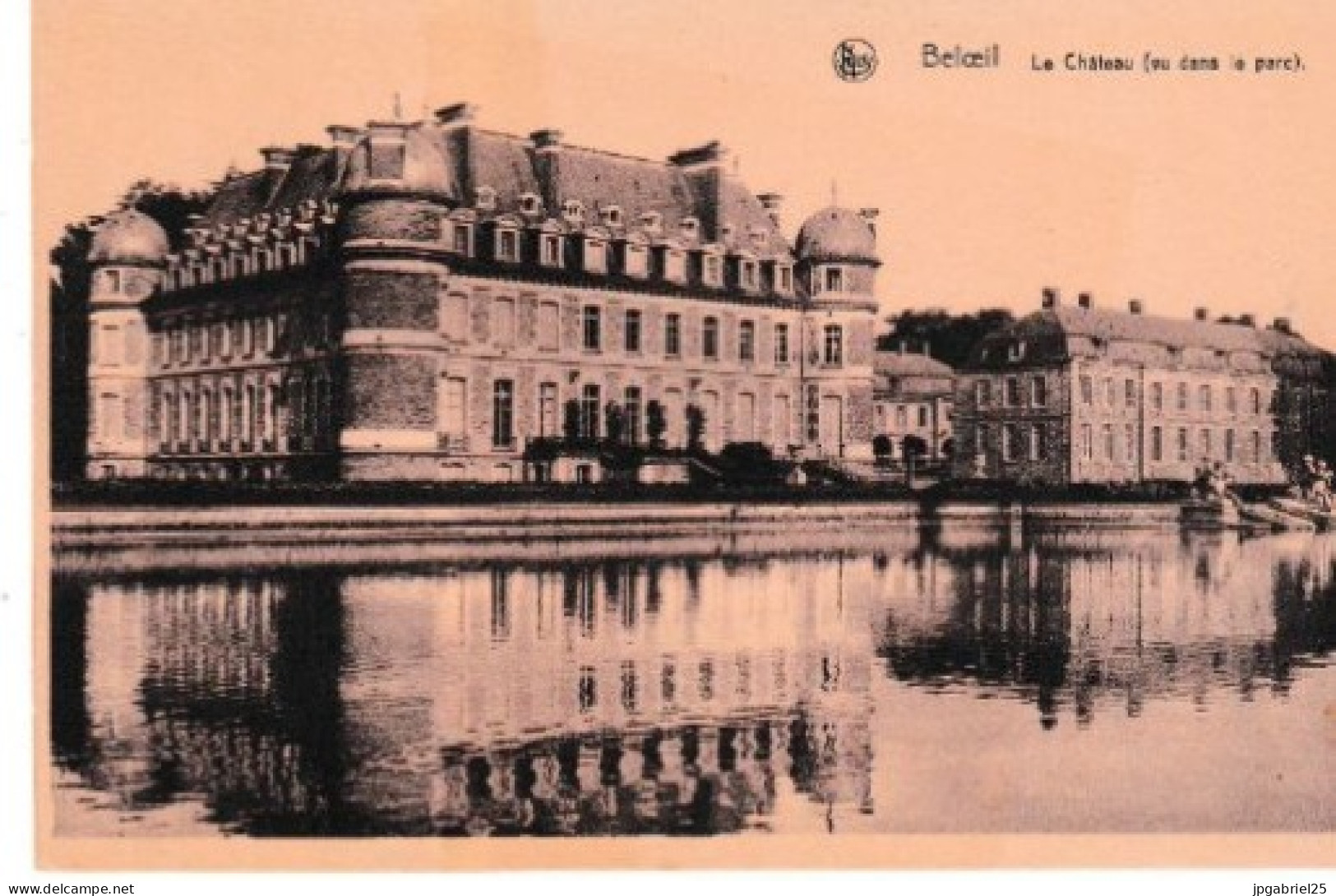 Beloeil  Le Chateau (vu Dans Le Parc) - Beloeil