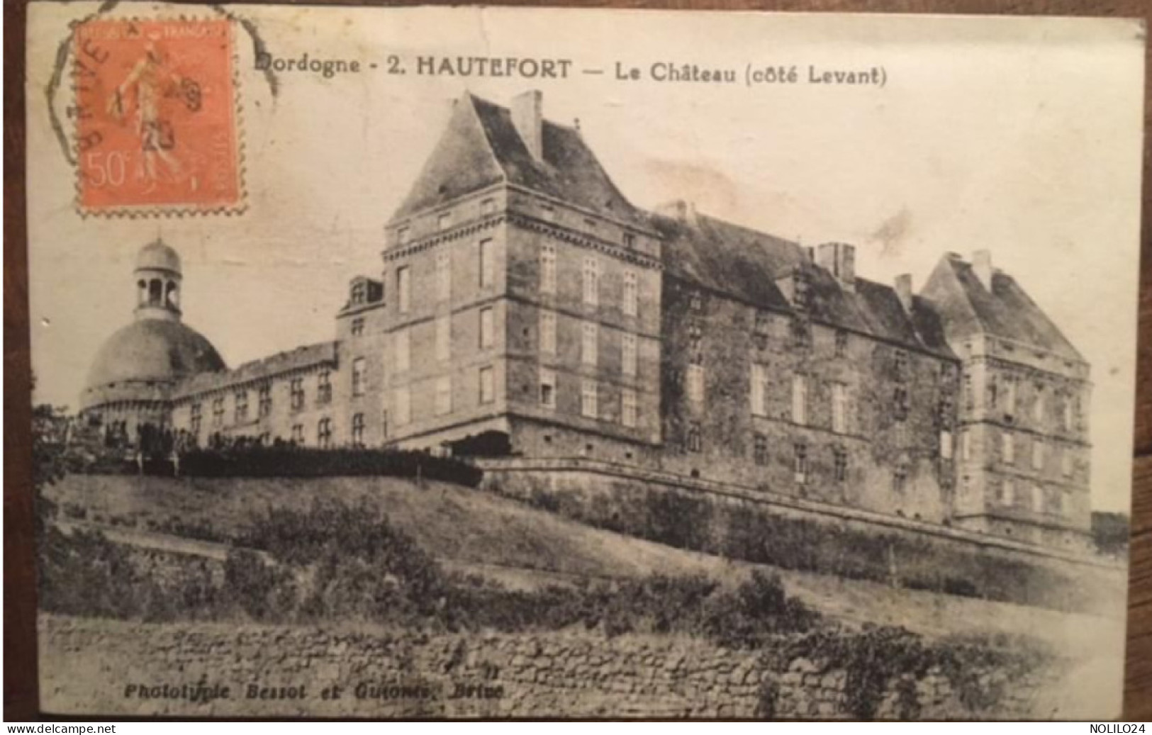 Cpa 24 Dordogne Hautefort Le Château, éd Bessot Et Guionie, écrite - Hautefort