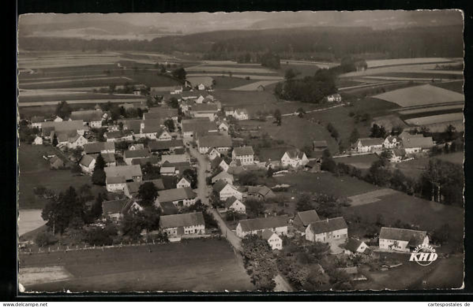 AK Laubach Bei Biberach In Württ., Gesamtansicht Der Ortschaft, Fliegeraufnahme  - Biberach