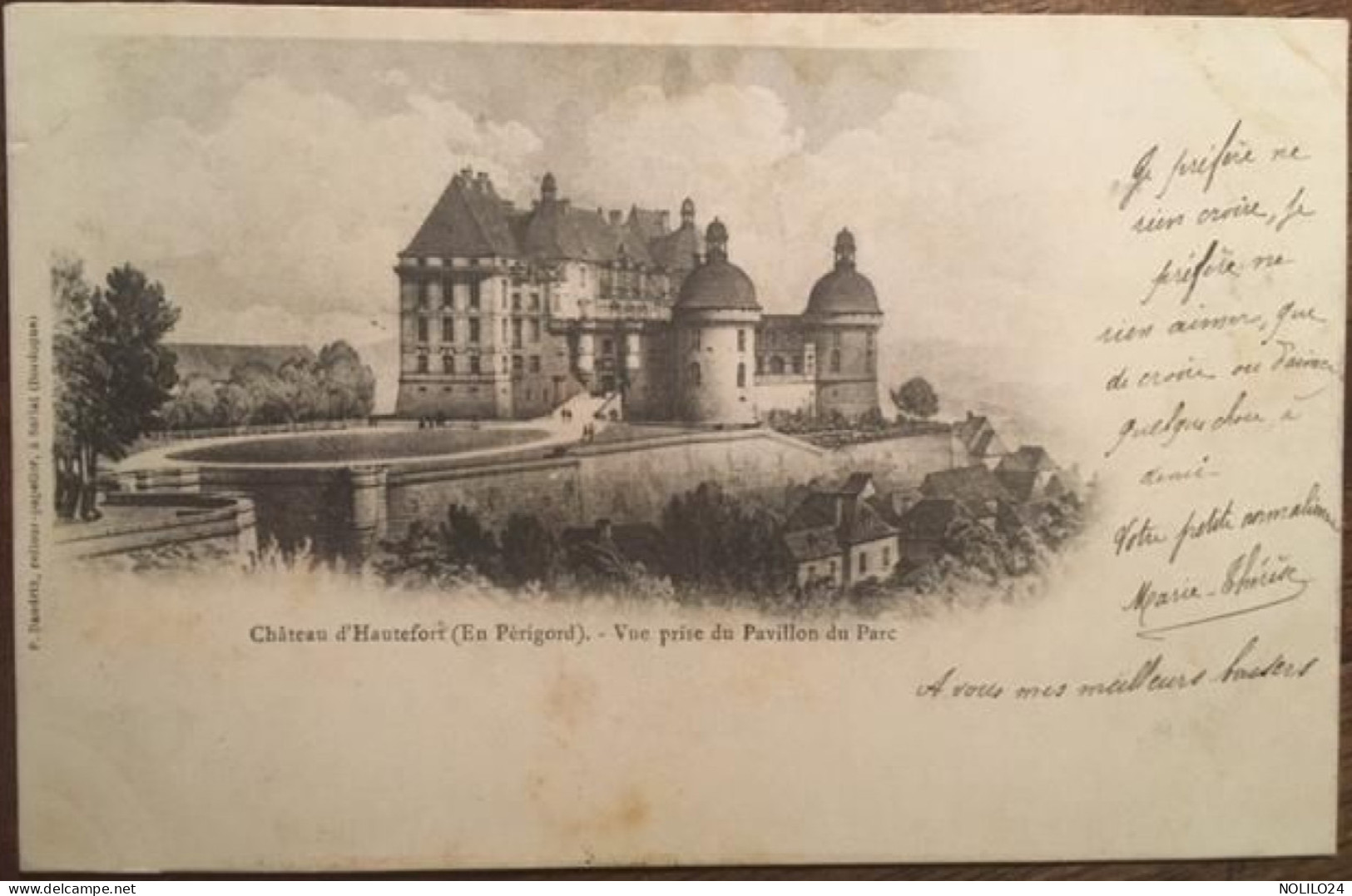 Cpa 24 Nuage, Château D'Hautefort, En Périgord, Vue Prise Du Pavillon Du Parc, éd Daudrix, Dos Simple, écrite En 1901 - Hautefort