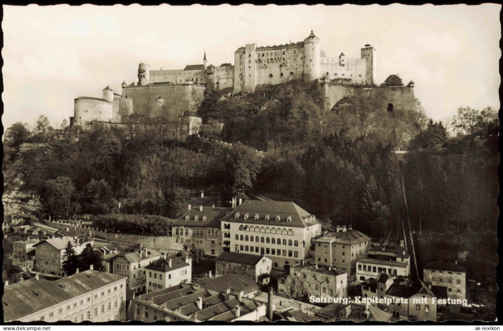 Salzburg Festung Hohensalzburg Gesamtansicht Von Der Stadt Aus 1960 - Autres & Non Classés