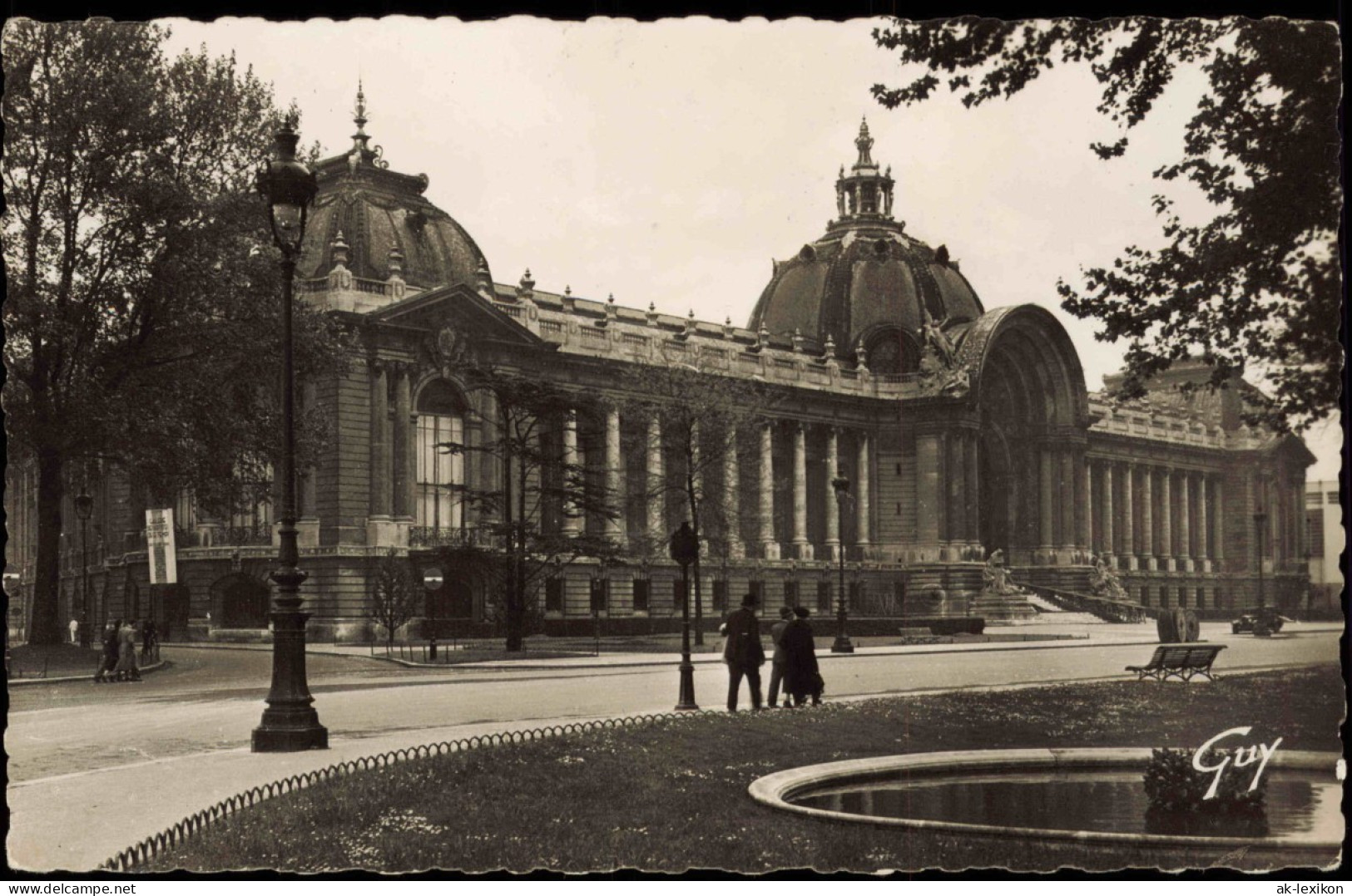 CPA Paris Le Petit Palais 1950 - Other & Unclassified