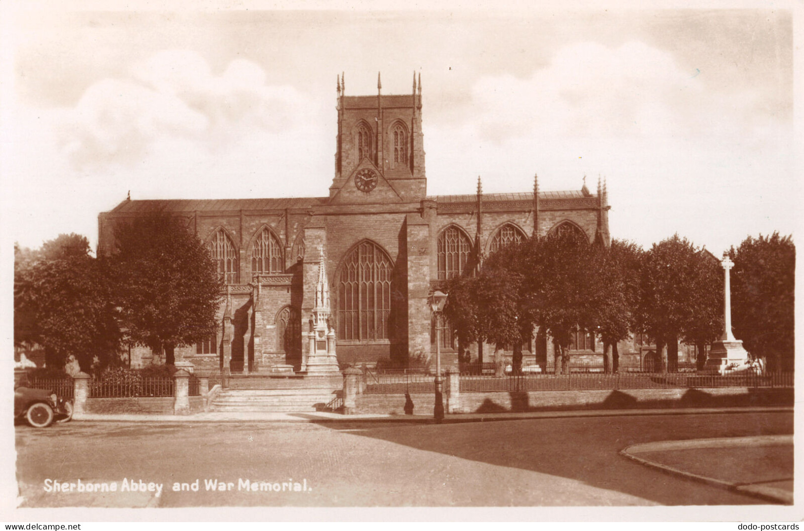 R329371 Sherborne Abbey And War Memorial. Woolstone Bros. The Milton Series. RP - Monde