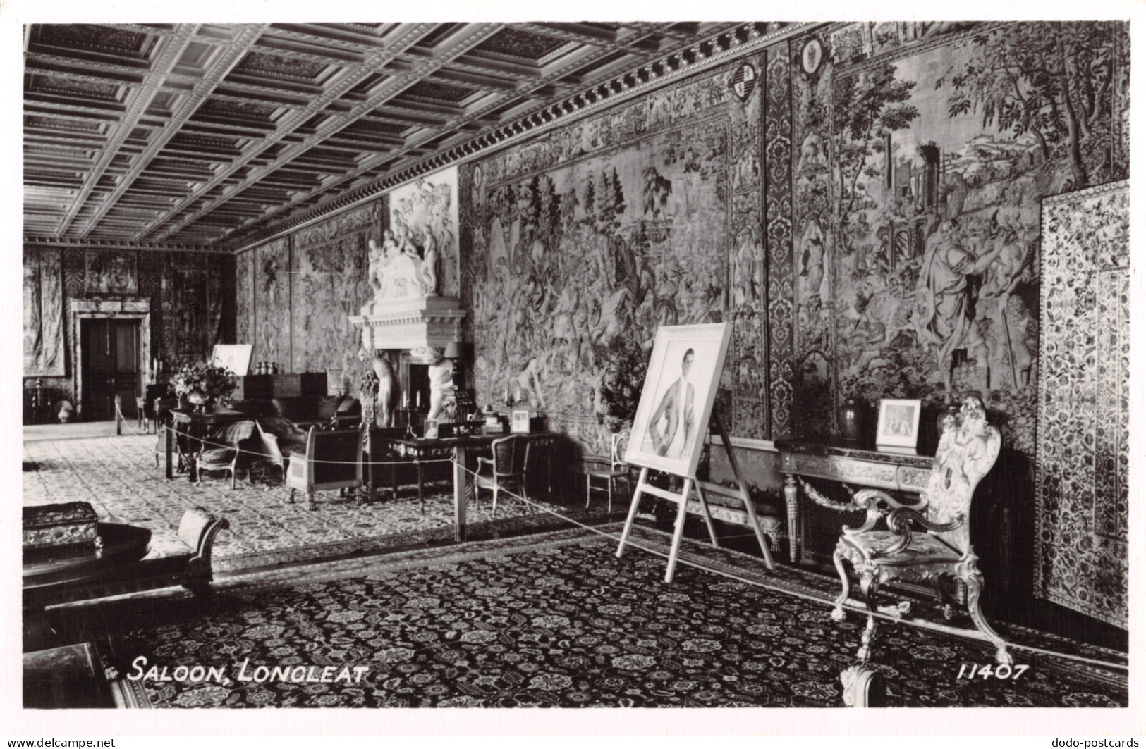 R331275 Longleat. Saloon. R. A. Postcards. The Seal Of Artistic RA Series. RP - Monde