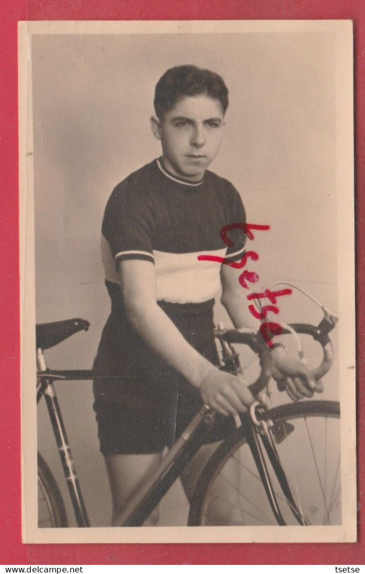 Châtelet / Châtelineau - Coureur Cycliste Indépendant Dans Les Années 30 - Roger Wilmot / Carte Photo ( Voir Verso ) - Châtelet