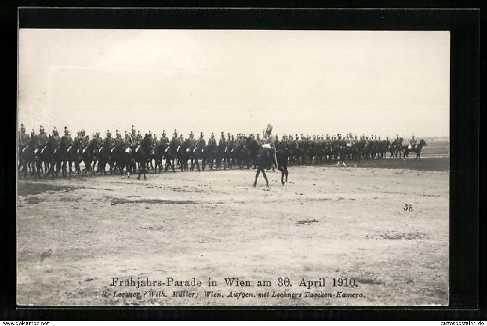 AK Österreichische Soldaten Bei Der Frühjahrs-Parade In Wien Am 30. April 1910  - Sonstige & Ohne Zuordnung