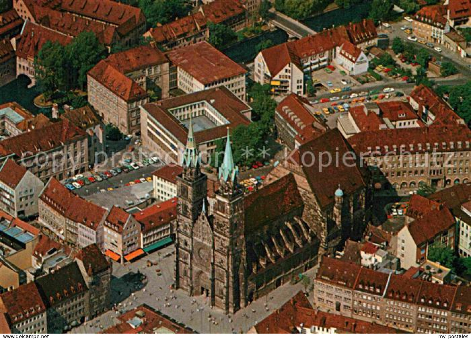 72853047 Nuernberg St. Lorenzkirche Fliegeraufnahme Nuernberg - Nuernberg