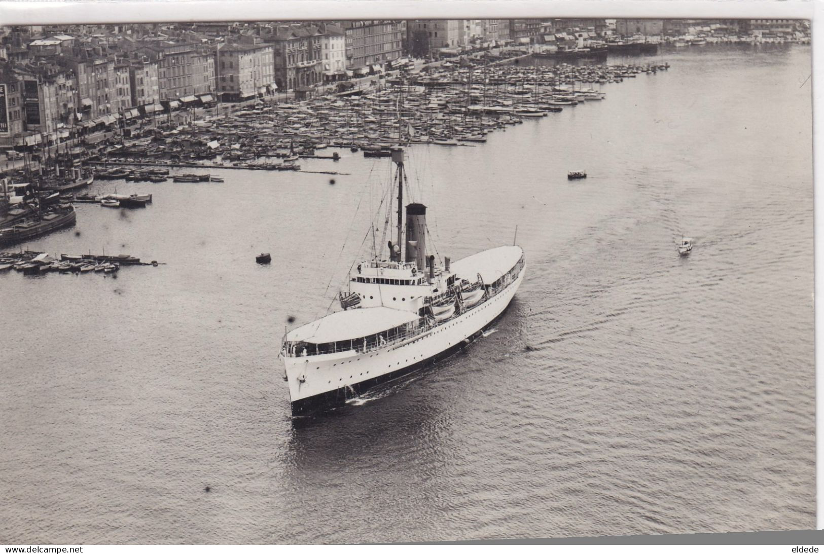 Carte Photo Départ D ' Une Canonnière Du Port De Marseille - Non Classés