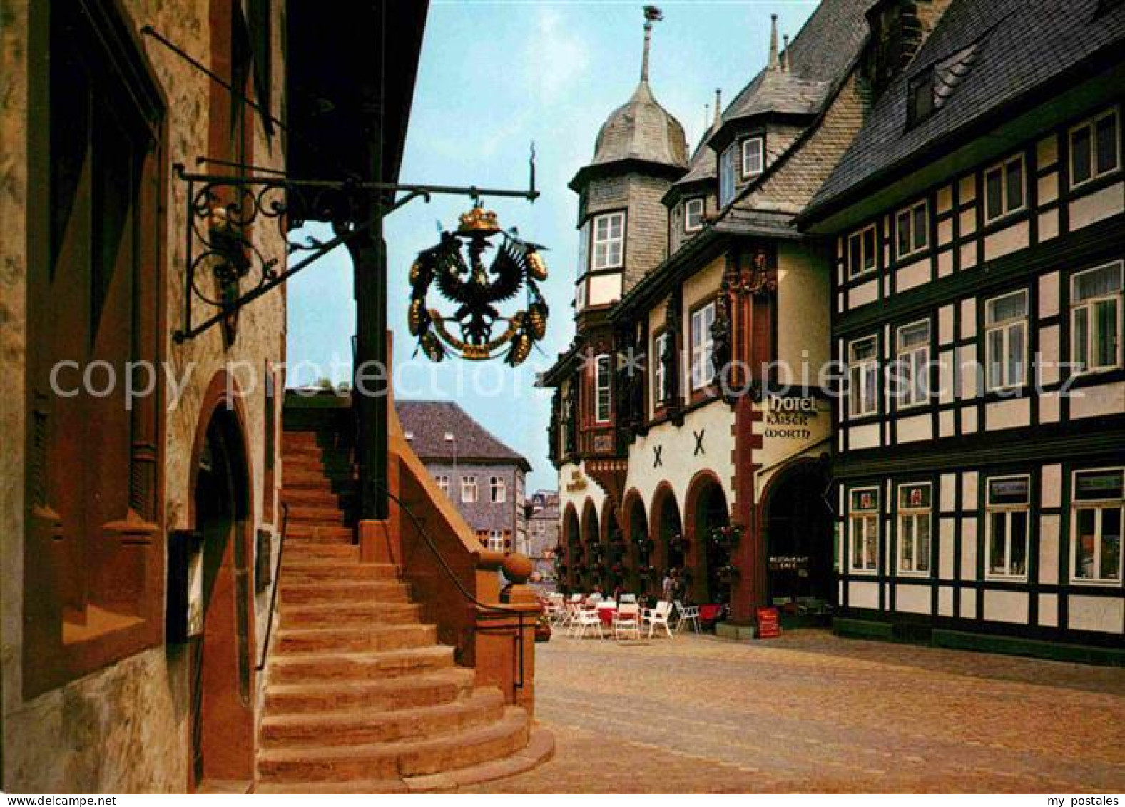 72852829 Goslar Rathaustreppe Tuerschild Hotel Fachwerkhaus Goslar - Goslar