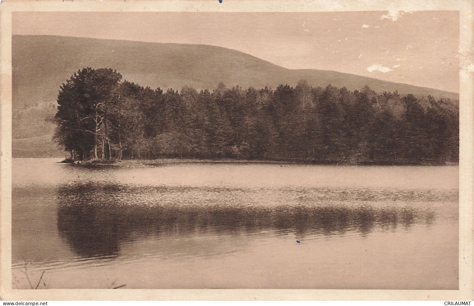 19-UN BEL ETANG AU PIED DES MONEDIERES-N°T5280-B/0195 - Sonstige & Ohne Zuordnung