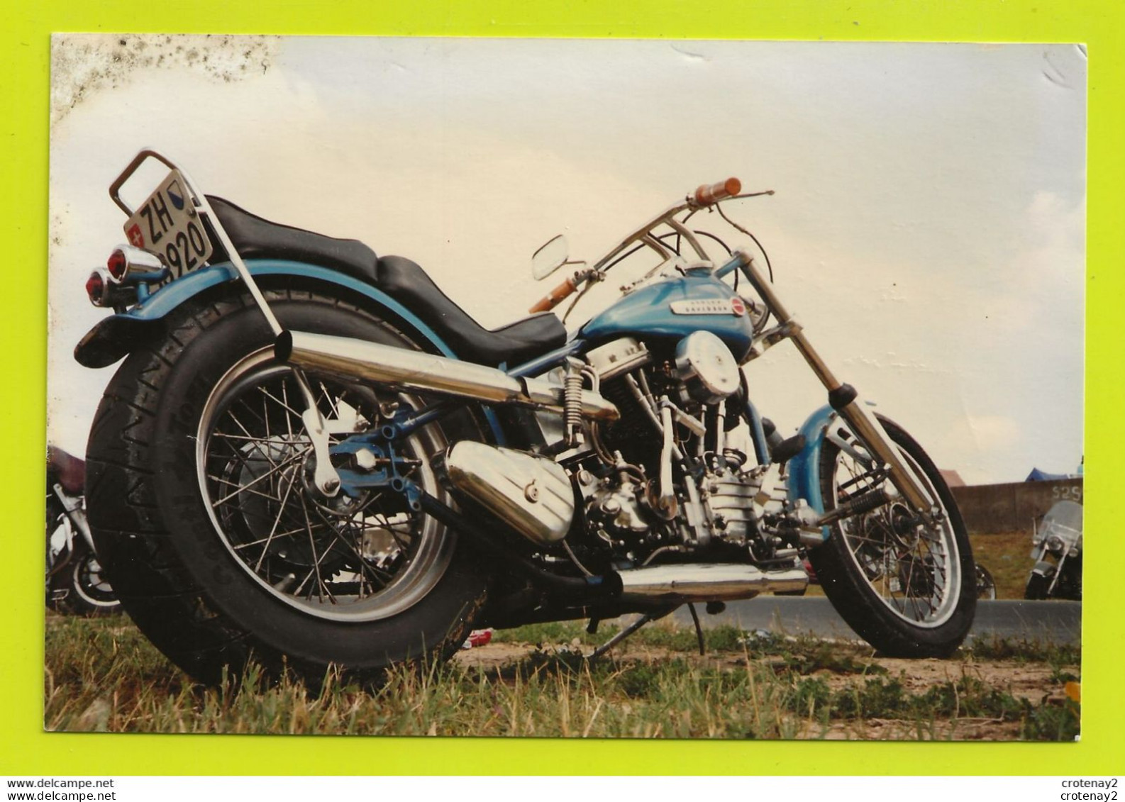 Photo KODAK Originale MOTO HARLEY DAVIDSON En 1992 Immatriculée En Suisse Zurich - Autres & Non Classés