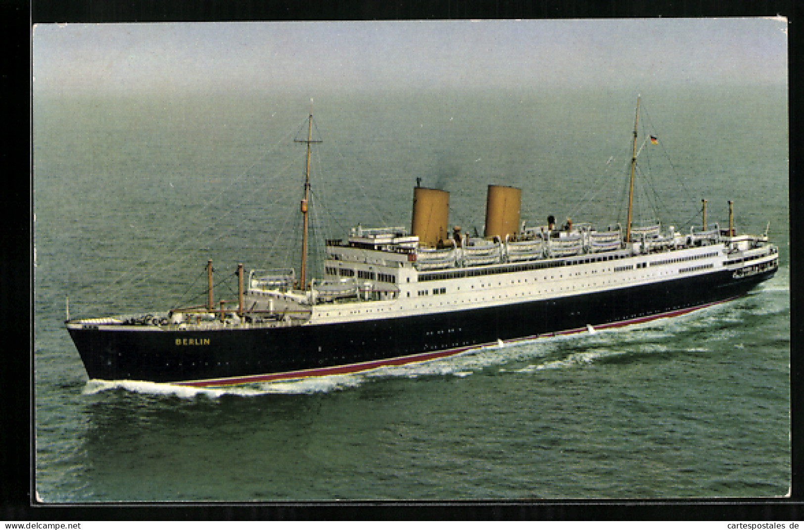 AK Passagierschiff MS Berlin Des Norddeutschen Lloyds Aus Der Vogelschau  - Steamers