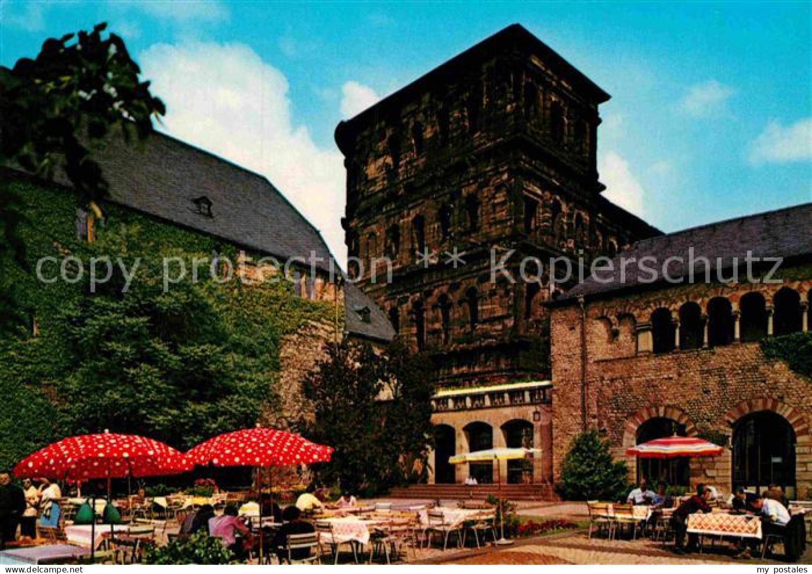 72851938 Trier Brunnenhof Mit Porta Nigra Und Simeonstift Trier - Trier