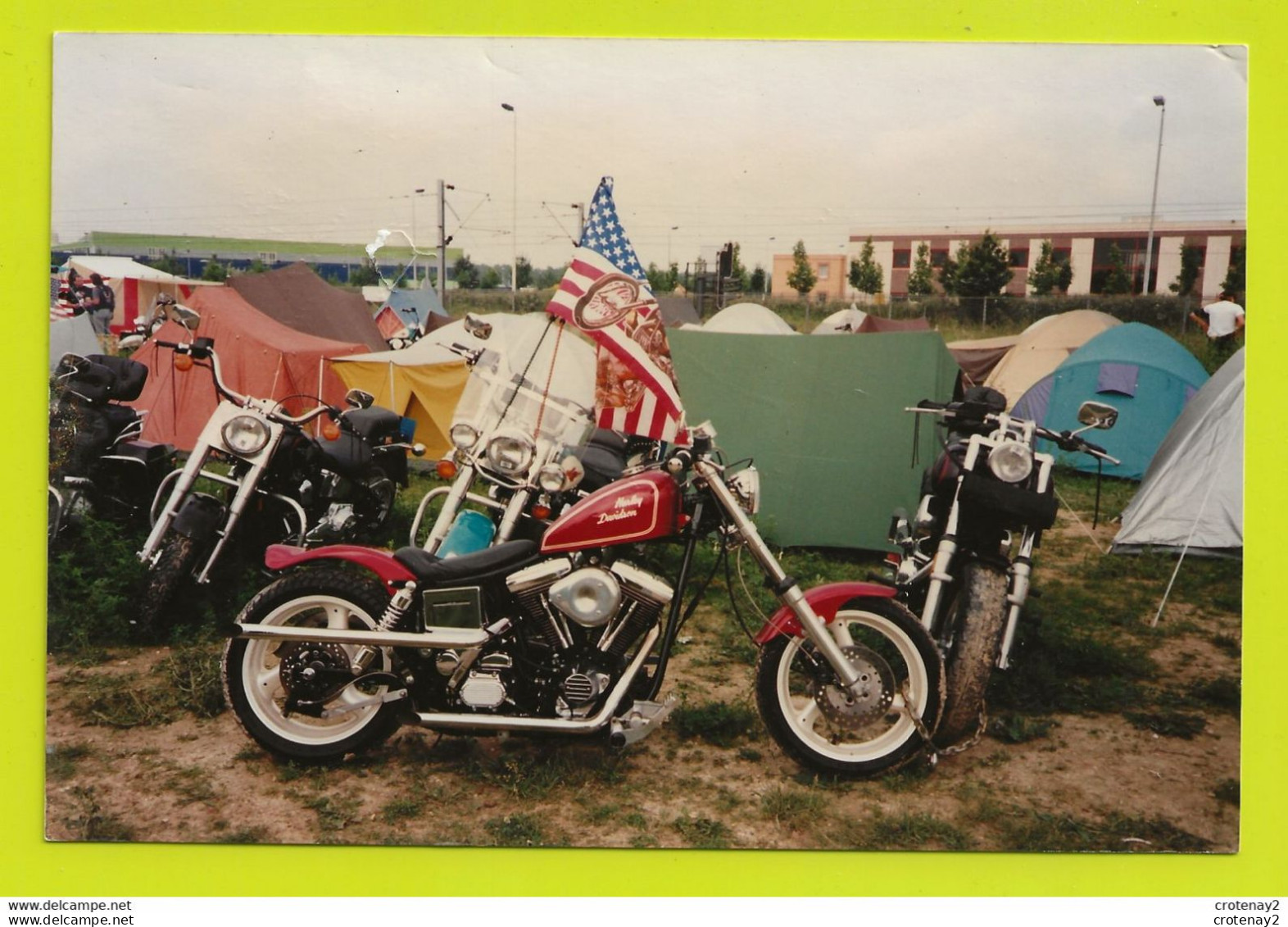 Photo KODAK Originale MOTO HARLEY DAVIDSON Camping Rassemblement ? En 1992 - Other & Unclassified