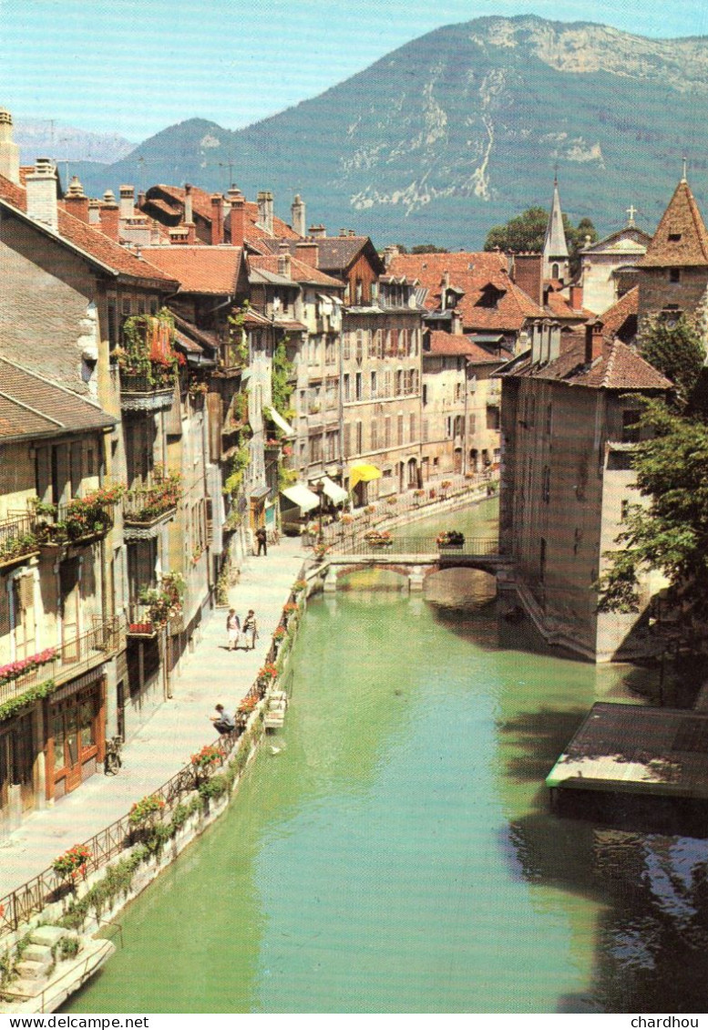 ANNECY // Lot 9 - Annecy