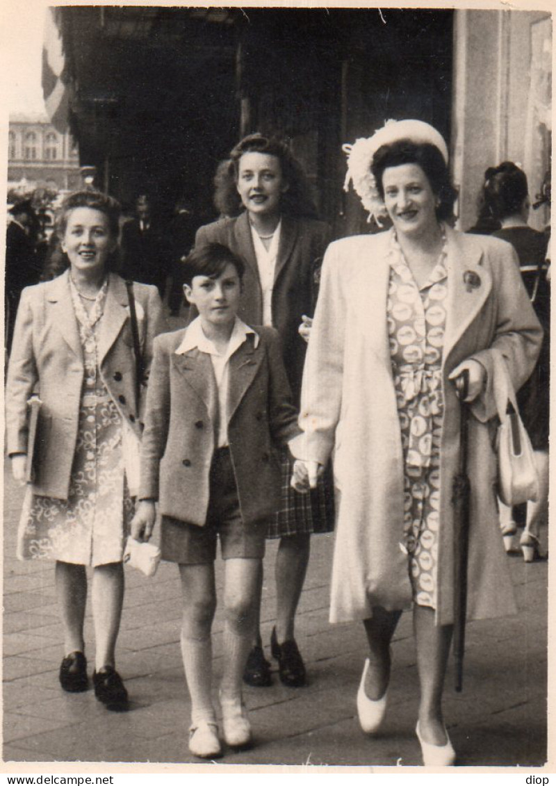 Photo Vintage Paris Snap Shop -femme Women Mode Fashion Bruxelles - Other & Unclassified
