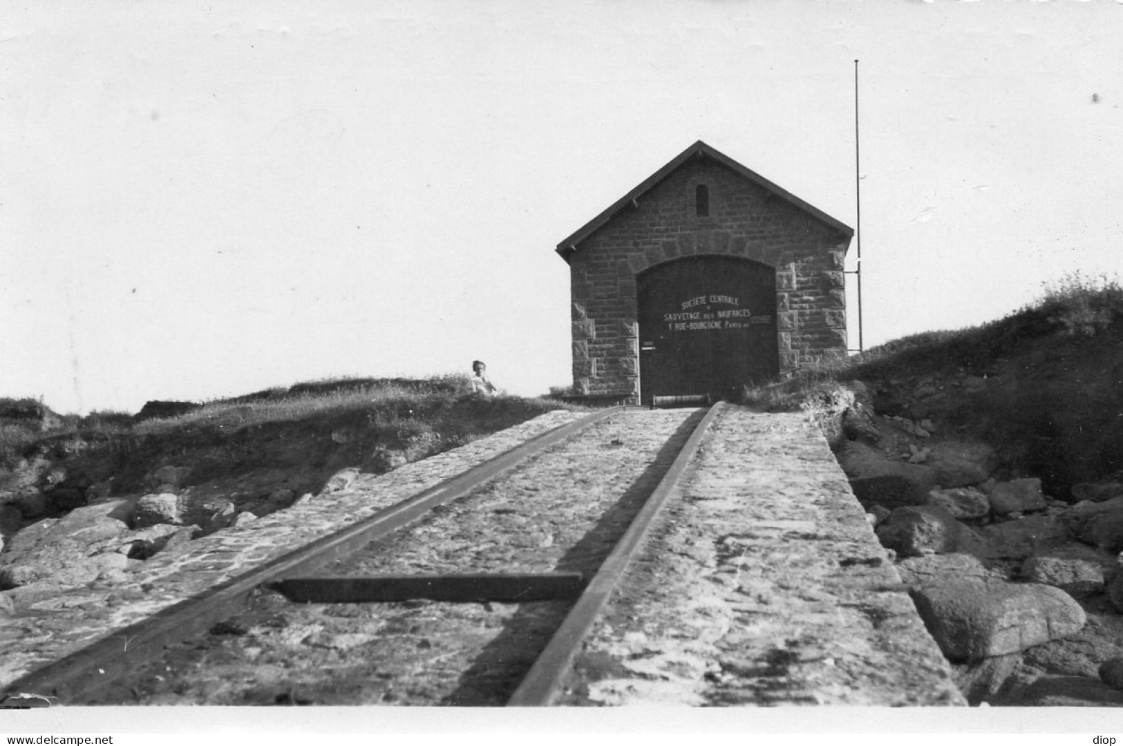 Photo Vintage Paris Snap Shop -station De Bateau Boat Station Ploumanach - Lugares