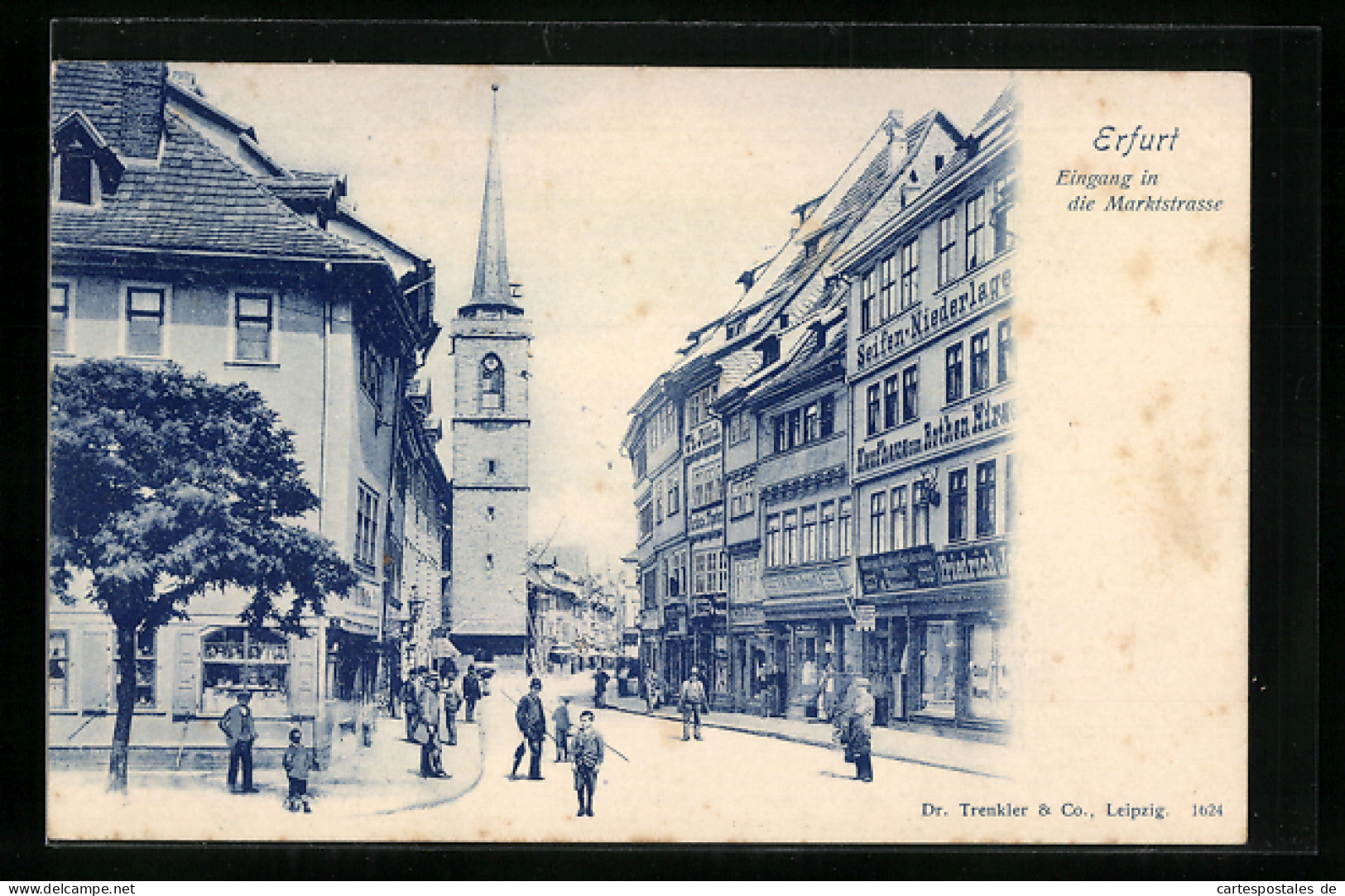 AK Erfurt, Eingang In Die Marktstrasse, Mit Passanten Und Kirche  - Erfurt