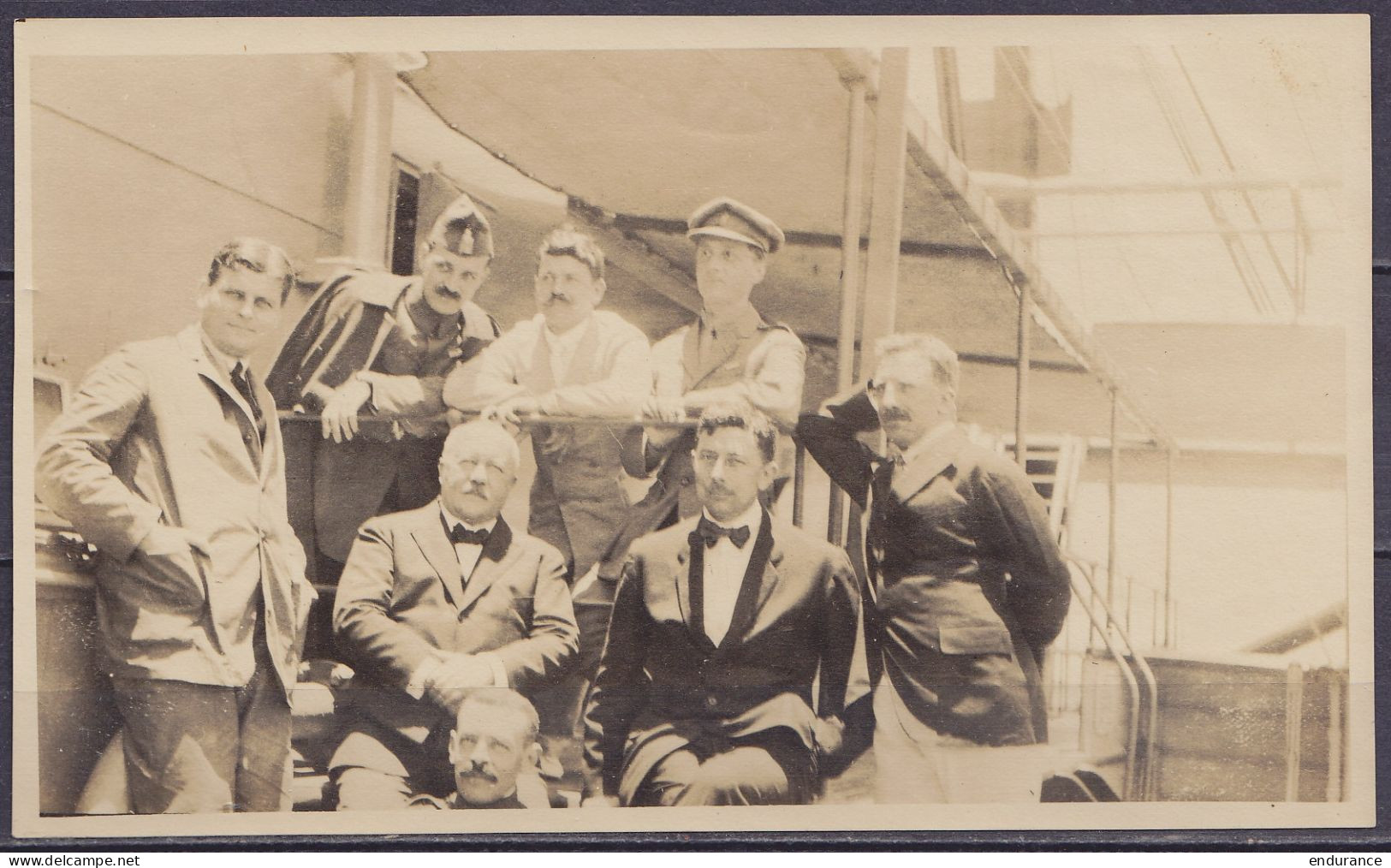 Congo Belge - Photo Originale Groupe De Personnalités Belges (à Identifier) à Bord D'un Bateau 1914 (14x9cm) - Voir Scan - Afrika