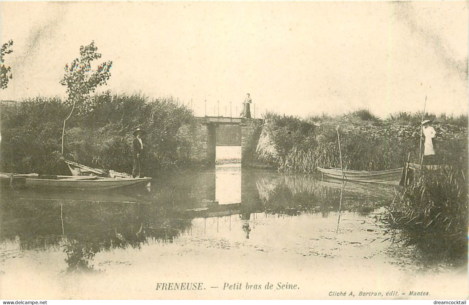 Top Promotion 2 Cpa 78 FRENEUSE. L'Eglise Et Petit Bras De Seine Animé - Freneuse