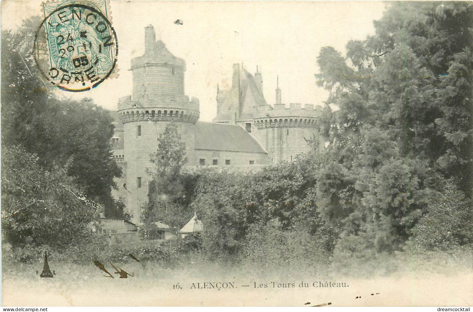 Top Promotion 2 Cpa 61 ALENCON. Les Tours Du Château Des Ducs 1931-1905 - Alencon