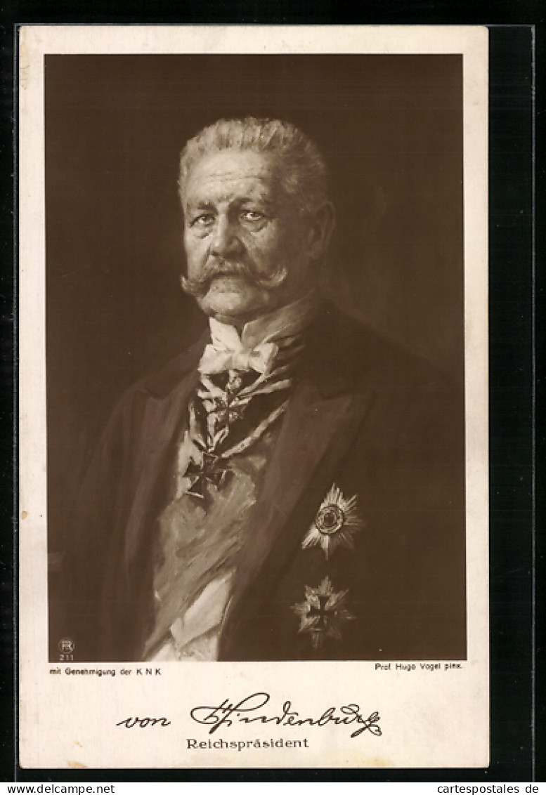 AK Paul Von Hindenburg, Reichspräsident Mit Orden, Portrait  - Historische Figuren