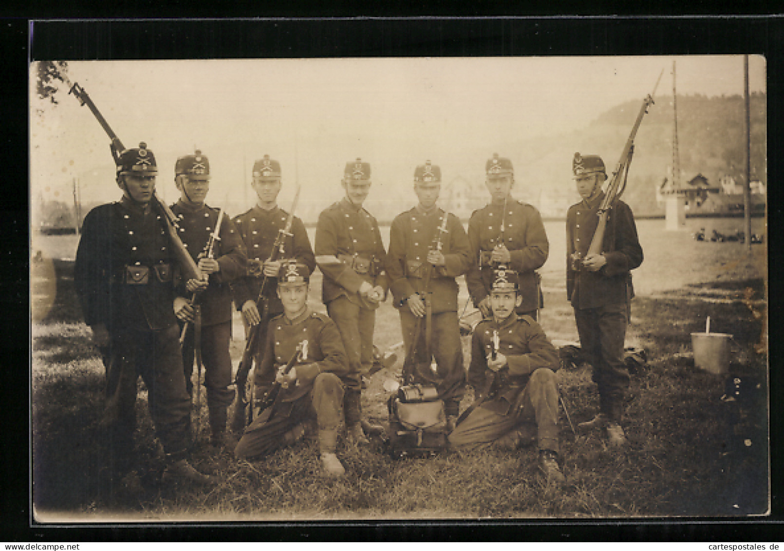 Foto-AK Soldaten Der Schweizer Armee Mit Gewehren  - Autres & Non Classés