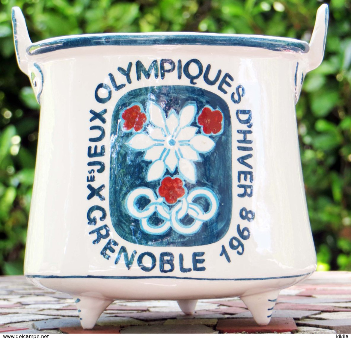 Poubelle De Table Chaudron Jeux Olympiques D'Hiver De Grenoble 1968   Winter Olympic Games - Habillement, Souvenirs & Autres