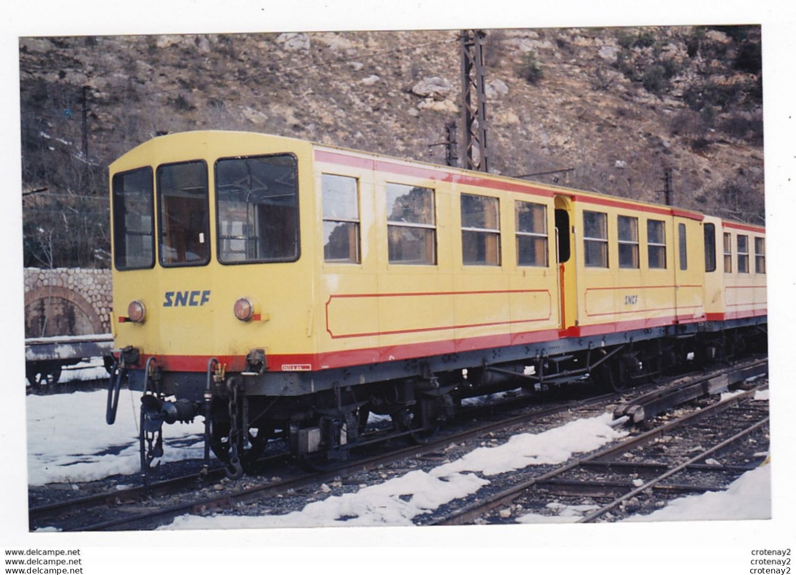 PHOTO Originale TRAINS Wagon SNCF Du TRAIN JAUNE De CERDAGNE Non Datée - Treinen