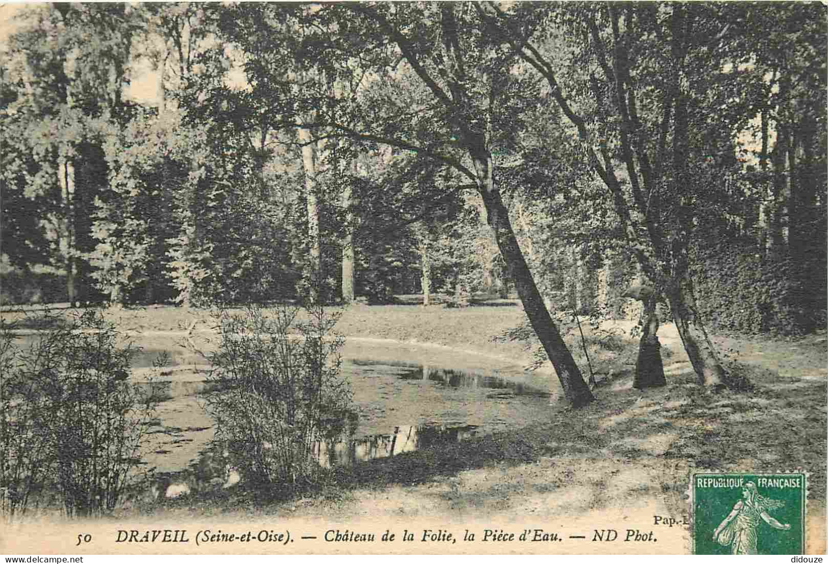 91 - Draveil - Château De La Folie - La Pièce D'Eau - Animée - CPA - Voir Scans Recto-Verso - Draveil