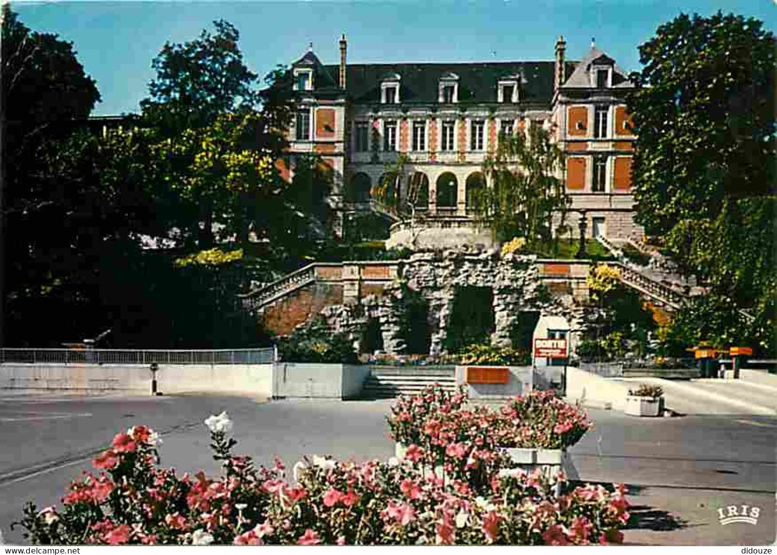 42 - Saint-Etienne - Ecole Des Beaux Arts - Flamme Postale - CPM - Voir Scans Recto-Verso - Saint Etienne