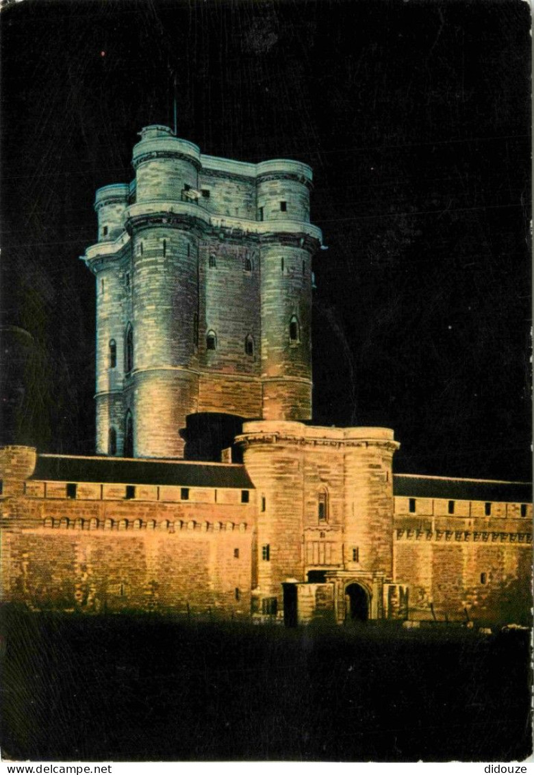 94 - Vincennes - Le Donjon Du Château - Vue De Nuit - CPM - Voir Scans Recto-Verso - Vincennes