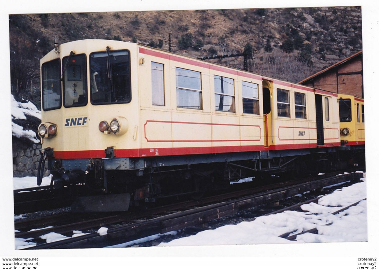 PHOTO Originale TRAIN Wagon SNCF Du TRAIN JAUNE De CERDAGNE Non Datée - Trains