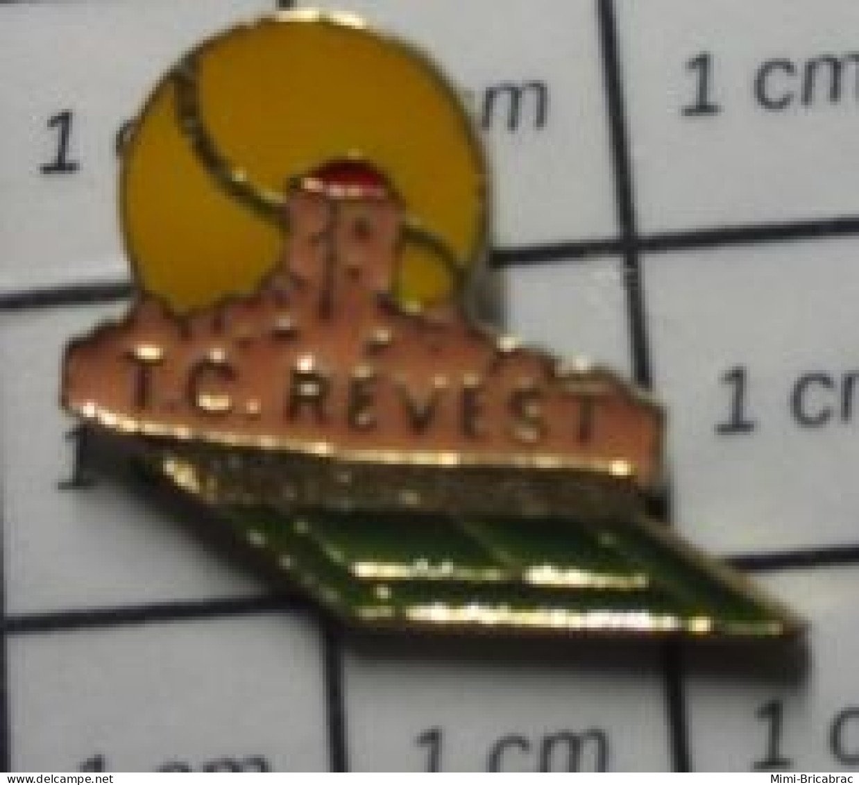 3417 Pin's Pins / Beau Et Rare / SPORTS / BALLE JAUNE TENNIS CLUB LE REVEST VAR PACA - Tennis