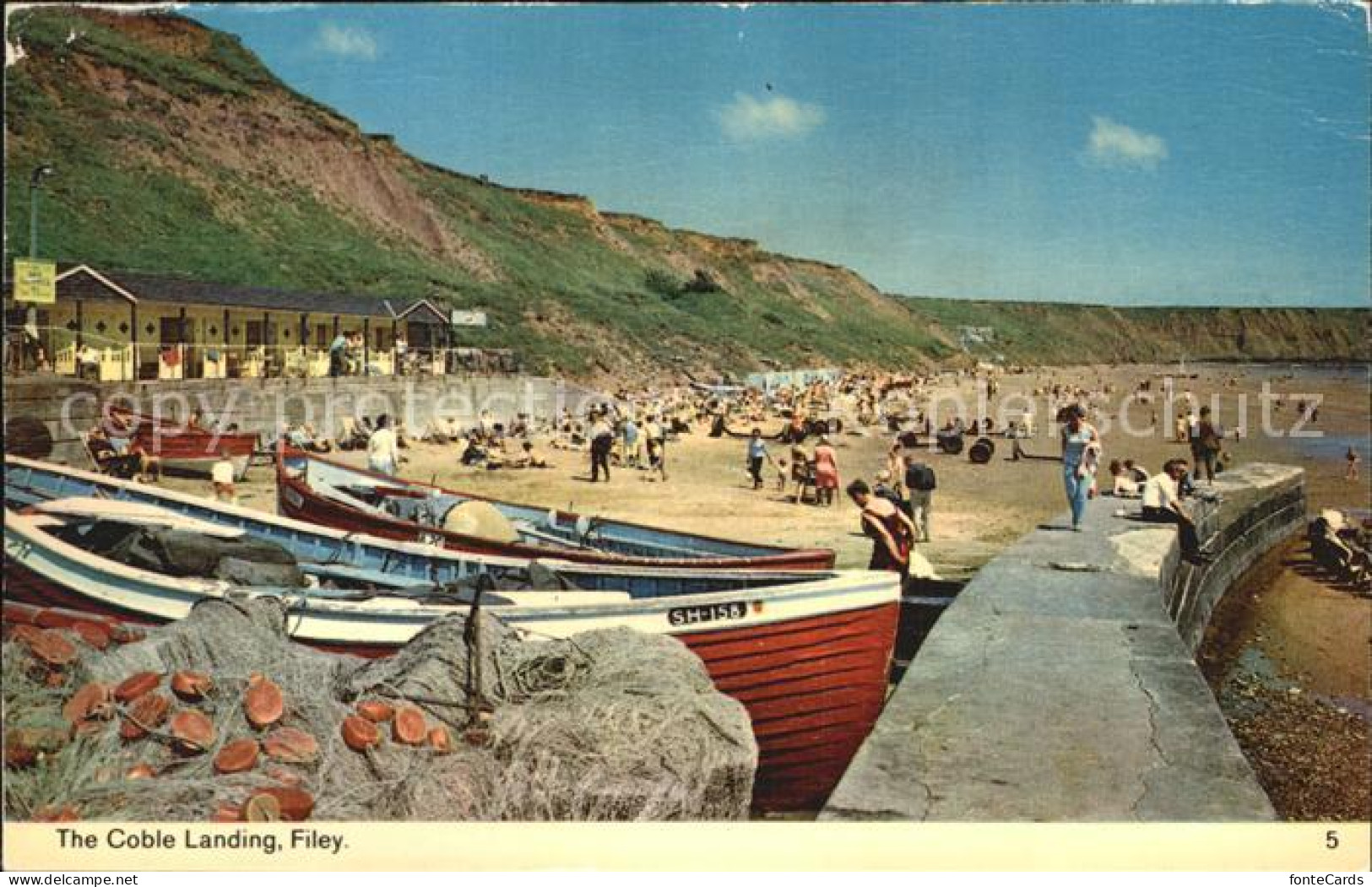 72468954 Filey The Coble Landing Beach Coast Filey - Sonstige & Ohne Zuordnung