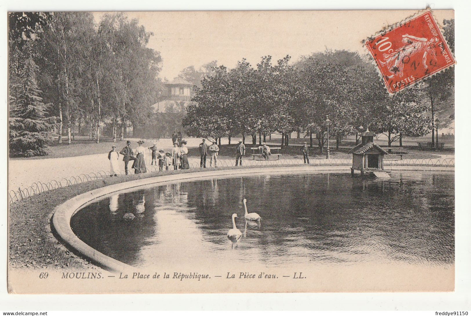03 . Moulins . La Place De La République . La Pièce D'eau . 1911 - Moulins