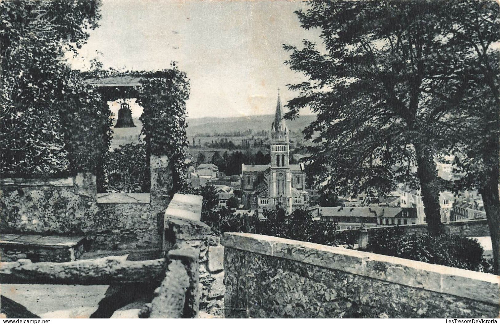 FRANCE - Lourdes - Vue Sur La Ville Prise Du Château Fort - P.D - Carte Postale Ancienne - Lourdes