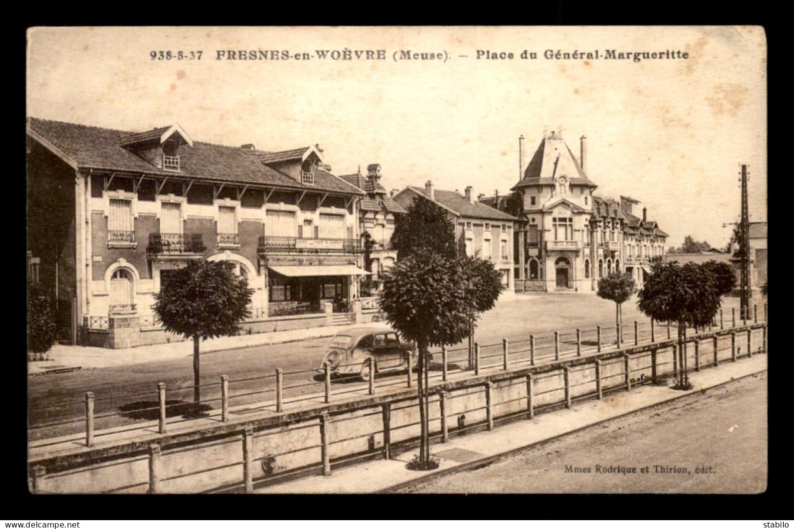 55 - FRESNES-EN-WOEVRE - PLACE DU GENERAL MARGUERITTE - HOTEL-CAFE CLEMENT - EDITEUR RODRIGUE ET THIRION - Autres & Non Classés