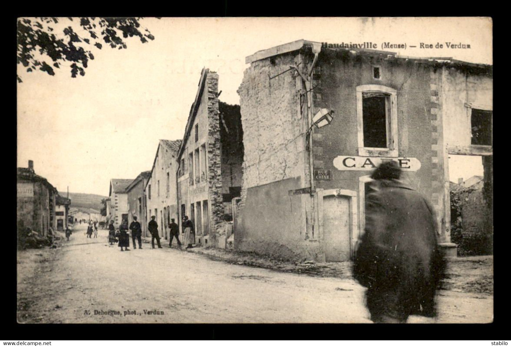 55 - HAUDAINVILLE - RUE DE VERDUN A L'ANGLE DE LA RUE DE LA CHISE - EDITEUR DEHORGNE - Andere & Zonder Classificatie