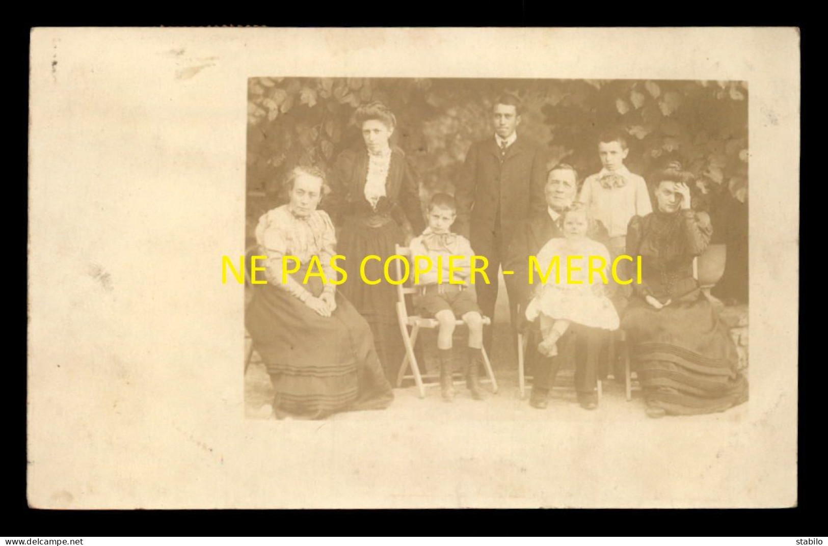 88 - MIRECOURT - FAMILLE - CARTE PHOTO ORIGINALE - Mirecourt