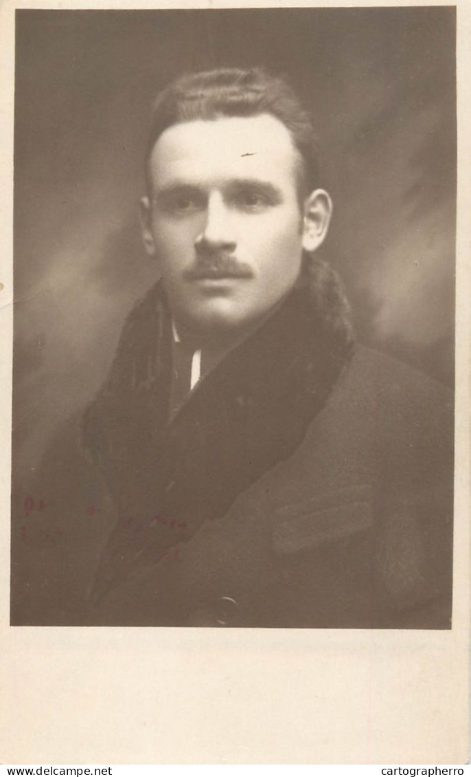 Social History Souvenir Real Photo Elegant Man Haircut Moustache - Photographie