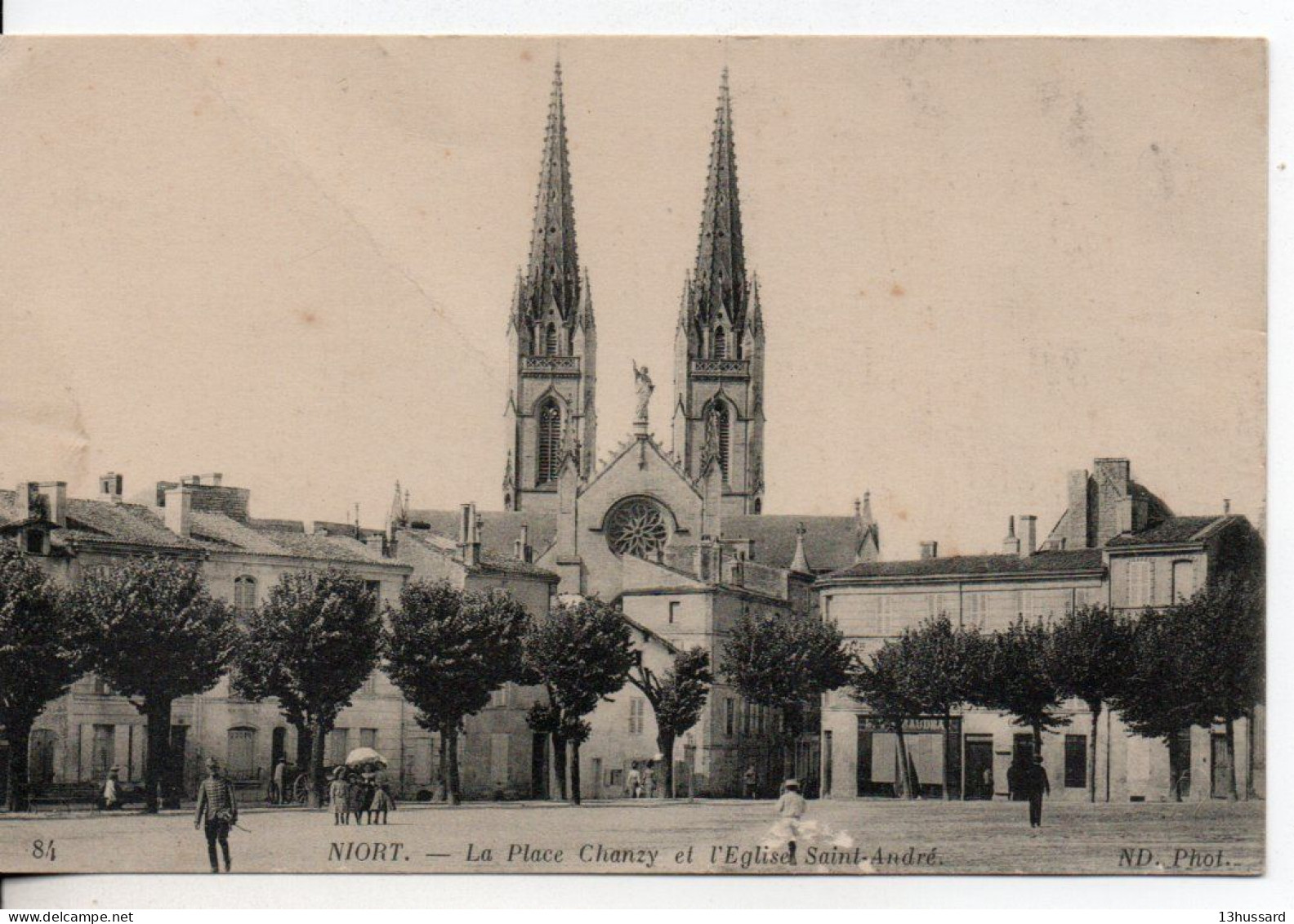 Carte Postale Ancienne Niort - La Place Chanzy Et L'Eglise Saint André - Niort